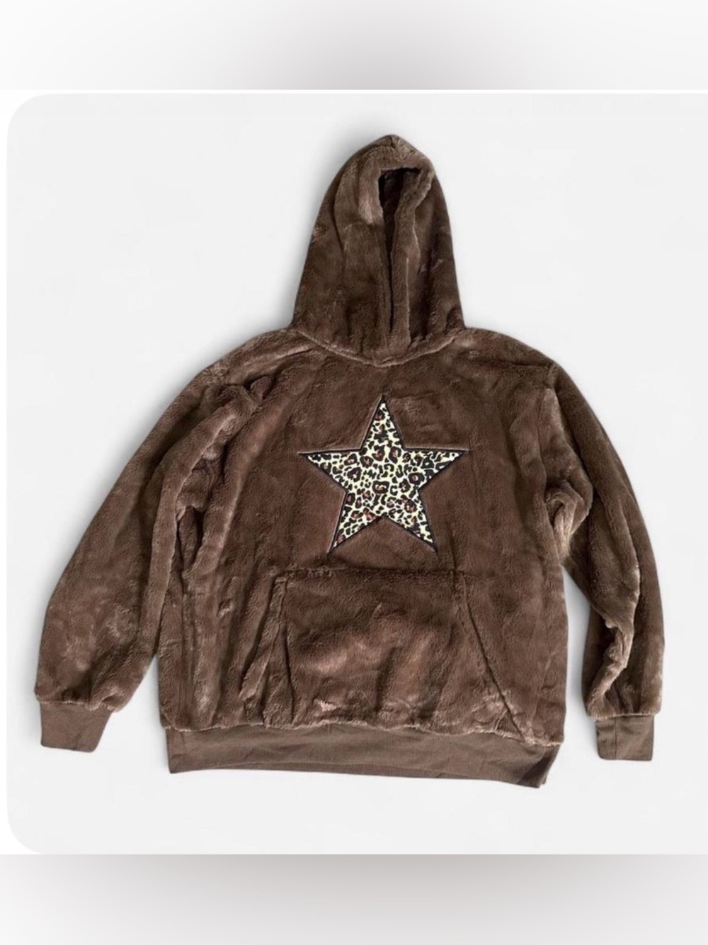 Fur star hoodie with leopard print star